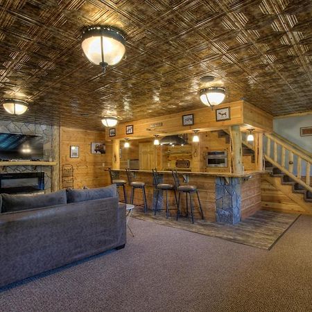 Eagle Pine Lodge Custer Exteriör bild