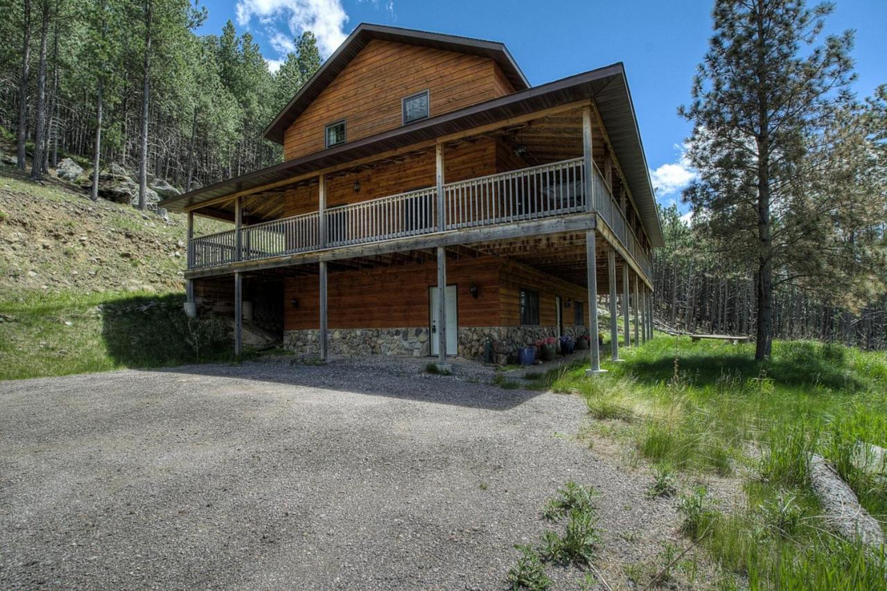 Eagle Pine Lodge Custer Exteriör bild