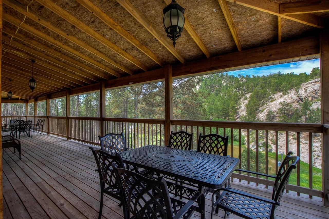 Eagle Pine Lodge Custer Exteriör bild